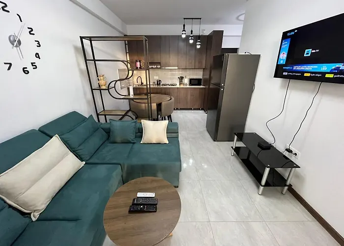 Deluxe One-Bedroom Apartment Near Metro & Tbilisi Sea