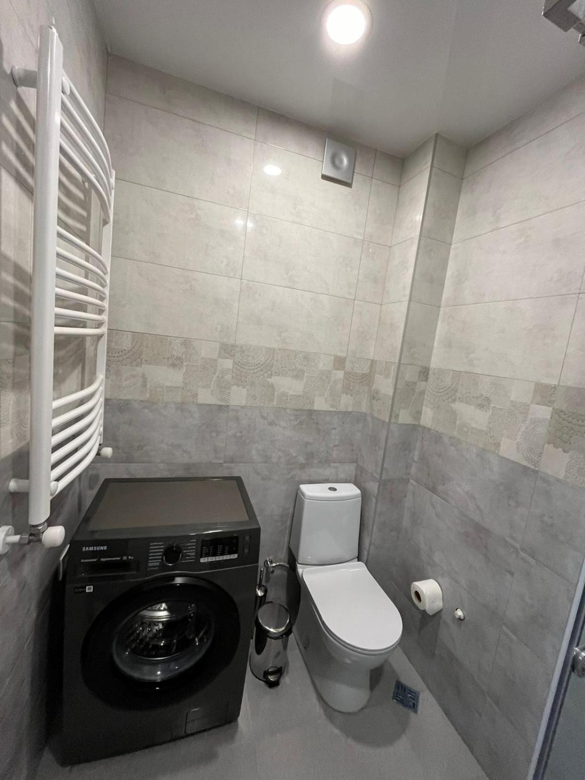 Apartment Deluxe One-bedroom Near Metro & Sea